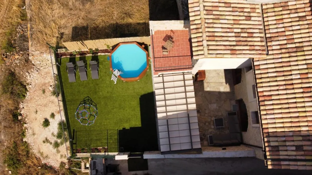 Cal Bertran Villa Segura  Holiday home Segura (Catalonia)